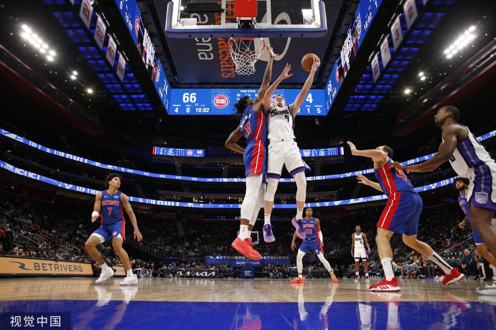 而在防守端 而在防守端